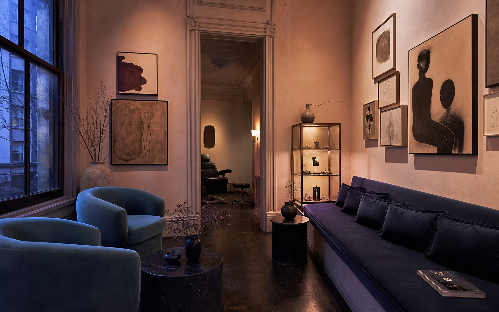 Adorn Uptown interior